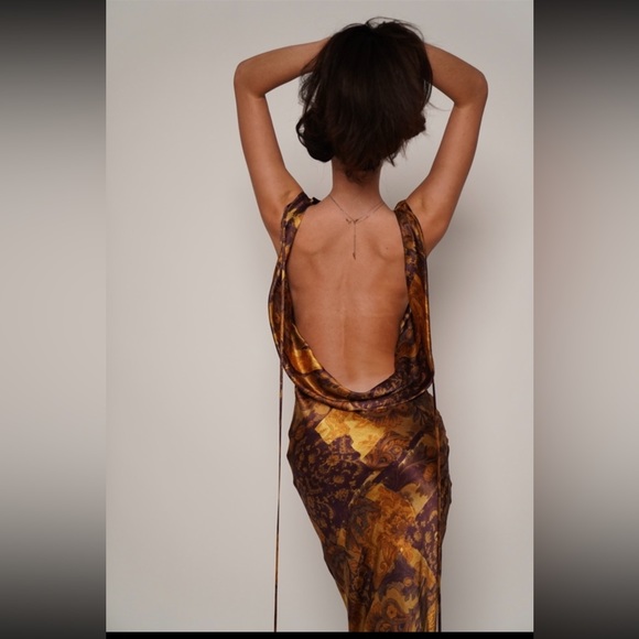 mirror palais gown - Picture 3 of 5